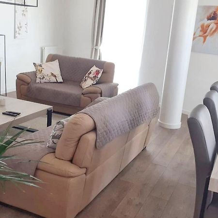 Modern Apartment In Cureghem Anderlecht 134 M² + Terrace Βρυξέλλες Εξωτερικό φωτογραφία