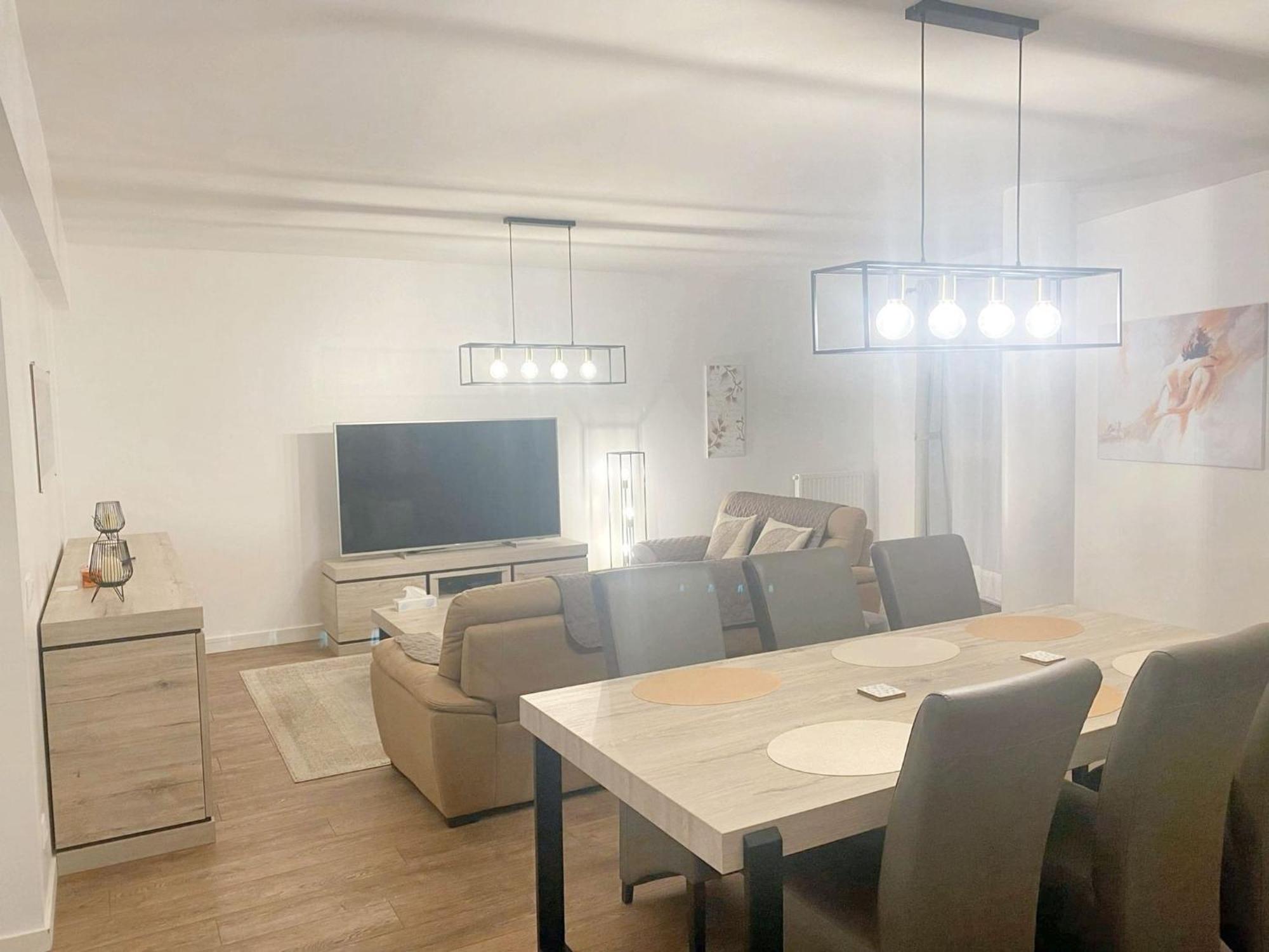 Modern Apartment In Cureghem Anderlecht 134 M² + Terrace Βρυξέλλες Εξωτερικό φωτογραφία