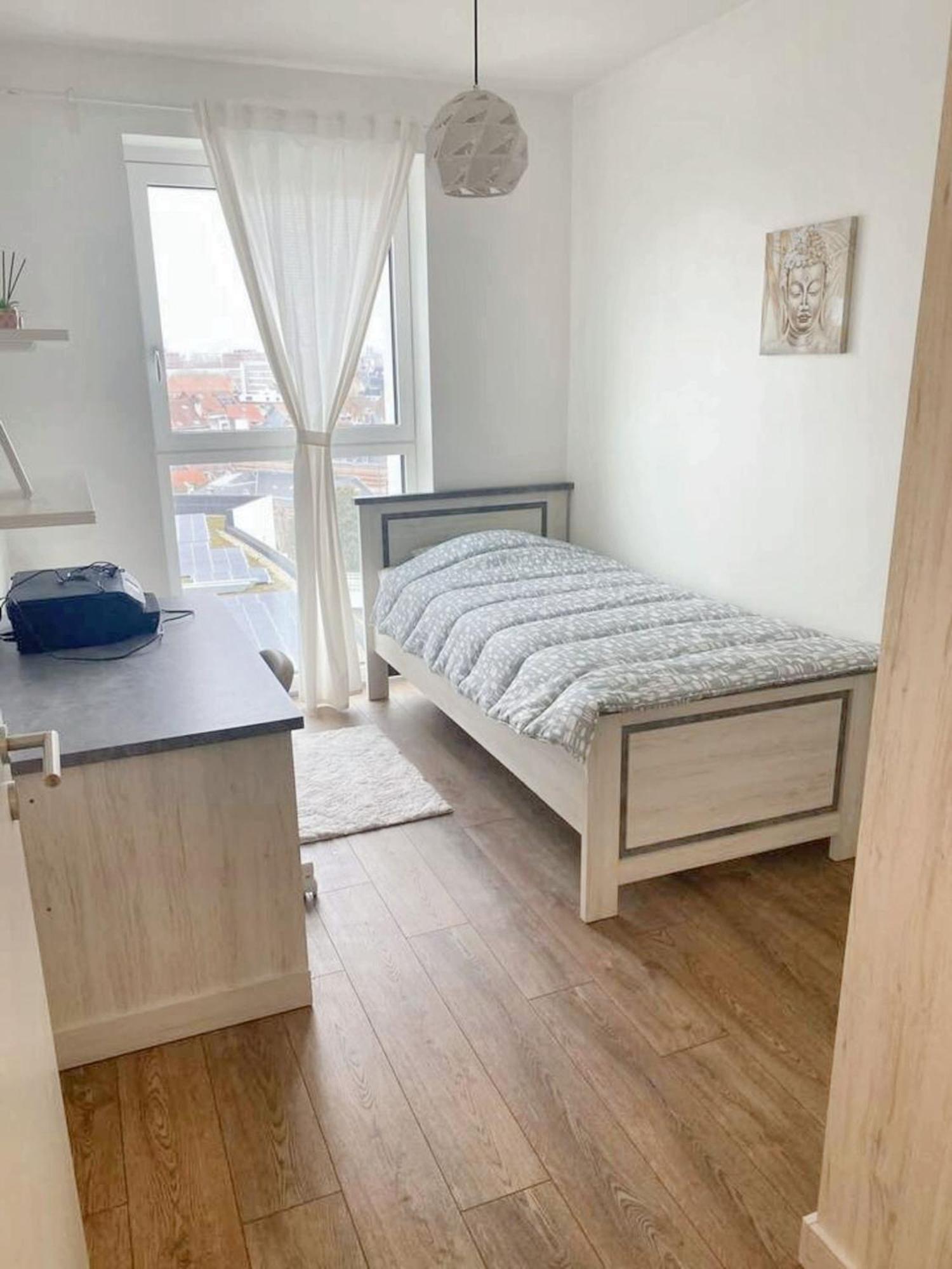 Modern Apartment In Cureghem Anderlecht 134 M² + Terrace Βρυξέλλες Εξωτερικό φωτογραφία