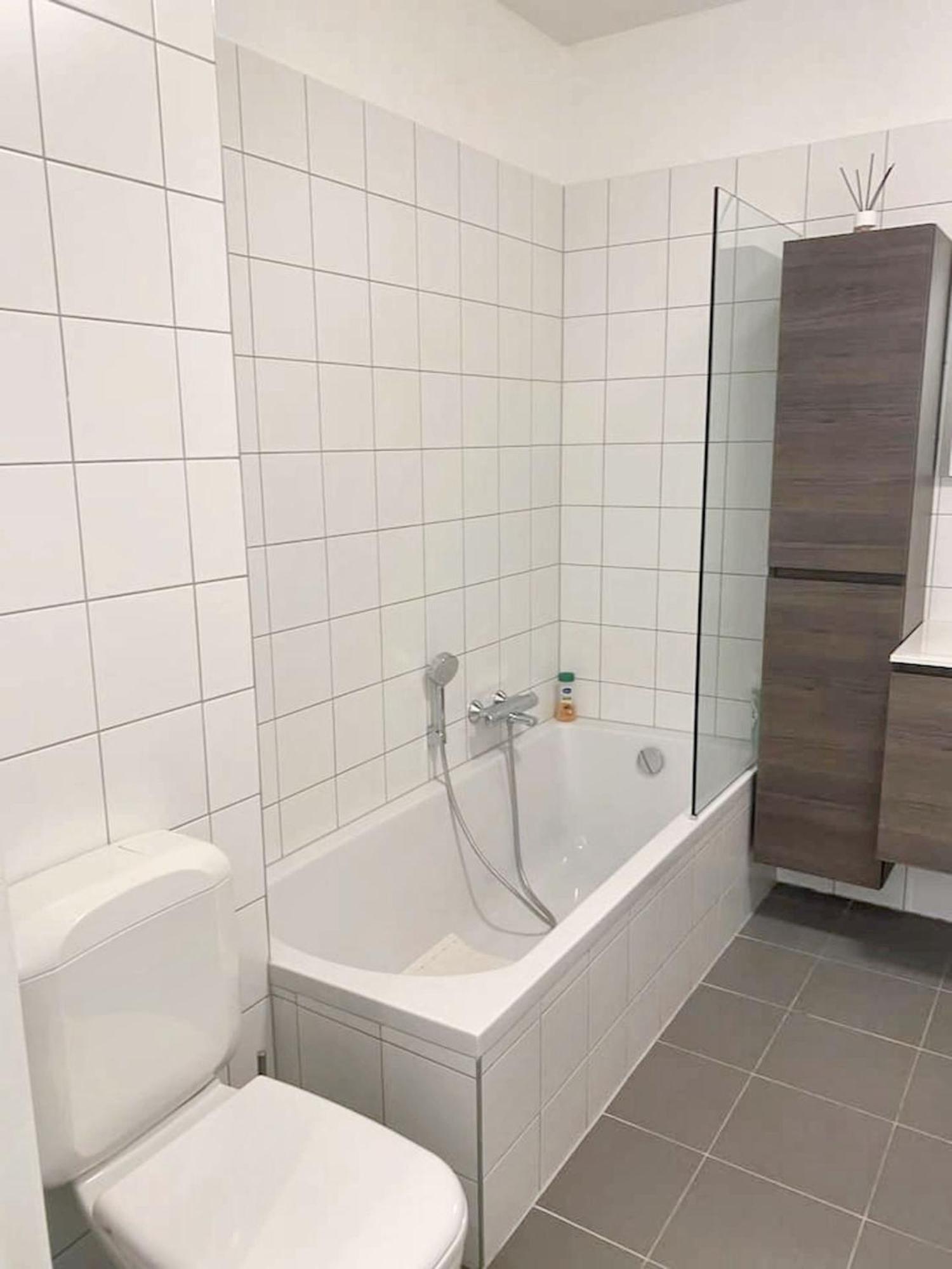 Modern Apartment In Cureghem Anderlecht 134 M² + Terrace Βρυξέλλες Εξωτερικό φωτογραφία